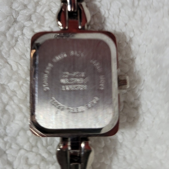 •𝙂𝙇𝙊𝙍𝙄𝘼 𝙑𝘼𝙉𝘿𝙀𝙍𝘽𝙄𝙇𝙏•𝙒𝘼𝙏𝘾𝙃• - Picture 12 of 15